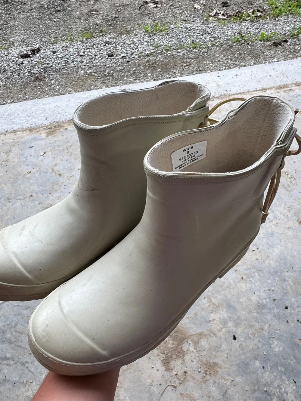 Sperry Women's Beige/Cream Lace-Up Waterproof Boots